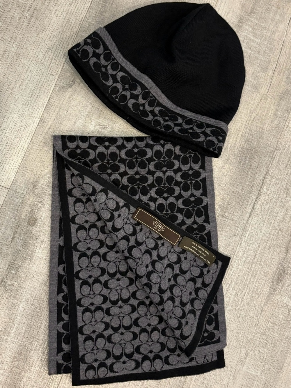 Coach Black & Gray Signature Knit Hat and Scarf Set